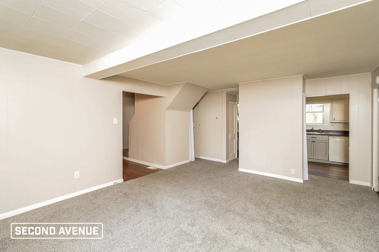 4770 Hamilton Rd - Photo 6 of 18