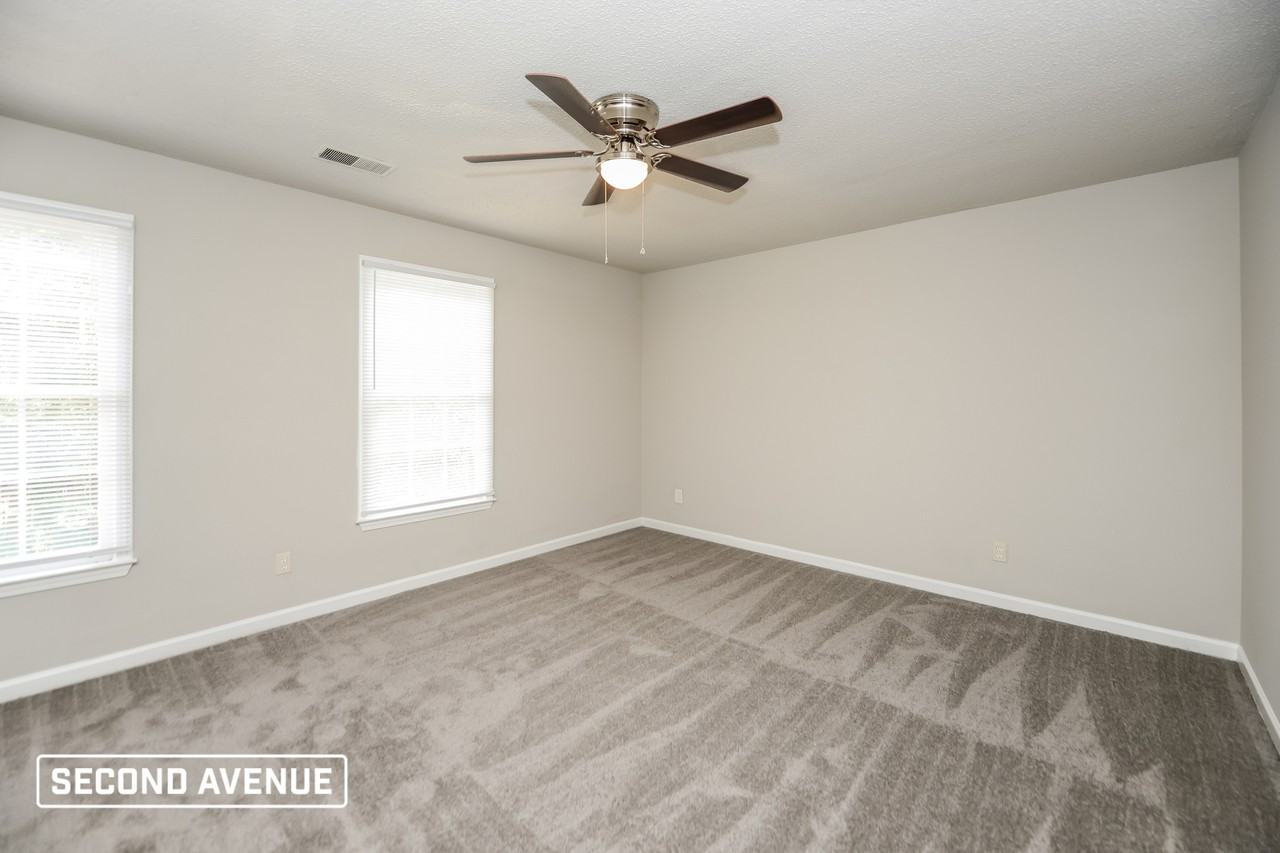 2209 Summertown Dr - Photo 6 of 14