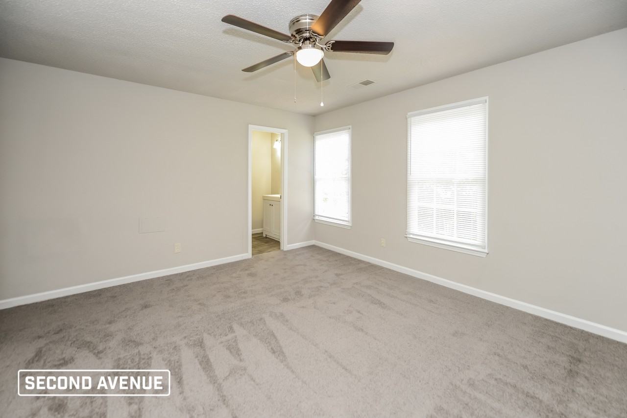 2209 Summertown Dr - Photo 7 of 14