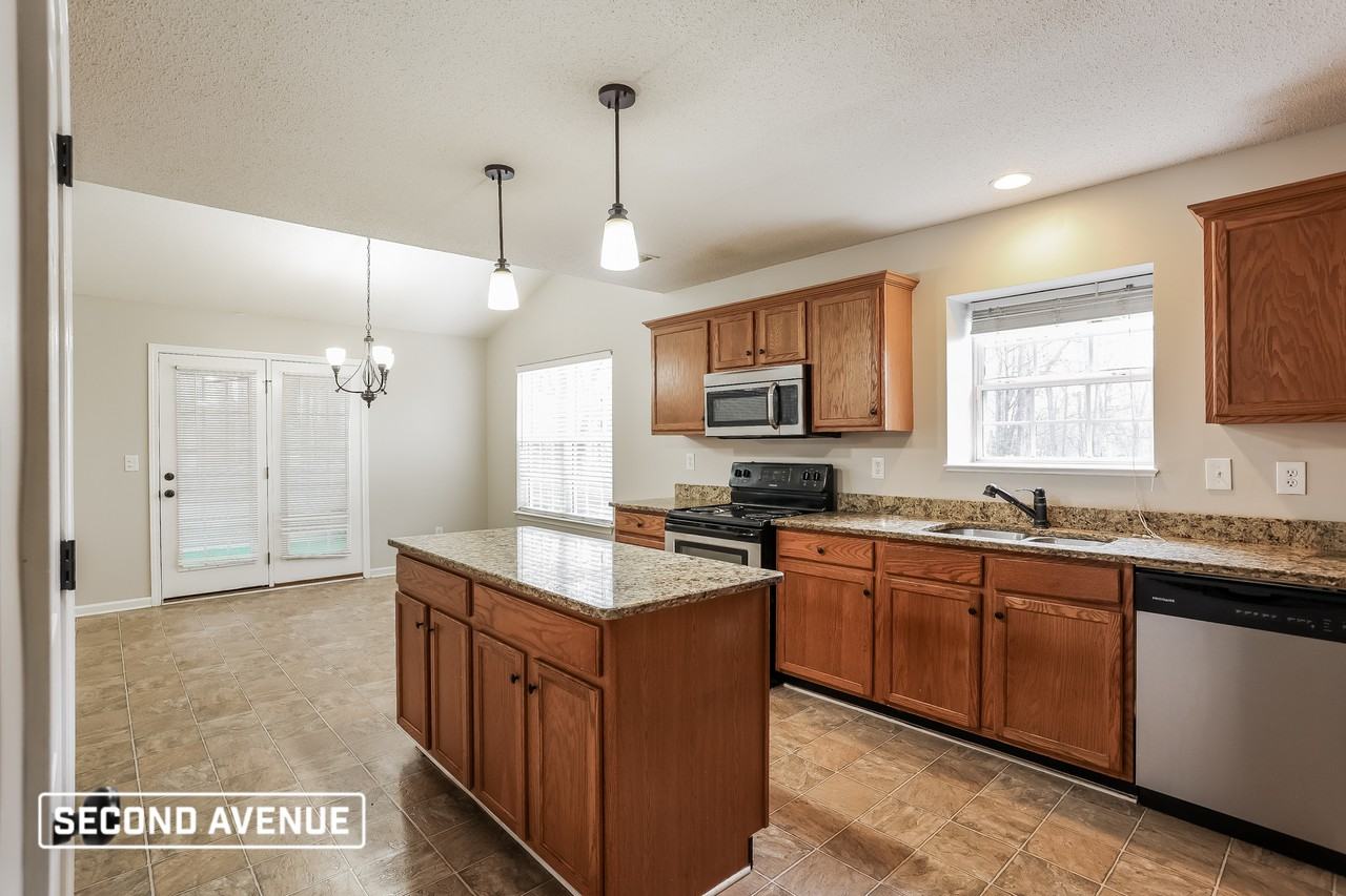 88 Silver Oak Ter - Photo 2 of 13