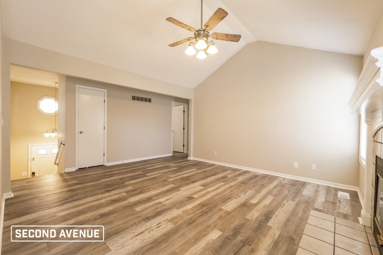 117 Monroe Ave - Photo 5 of 20