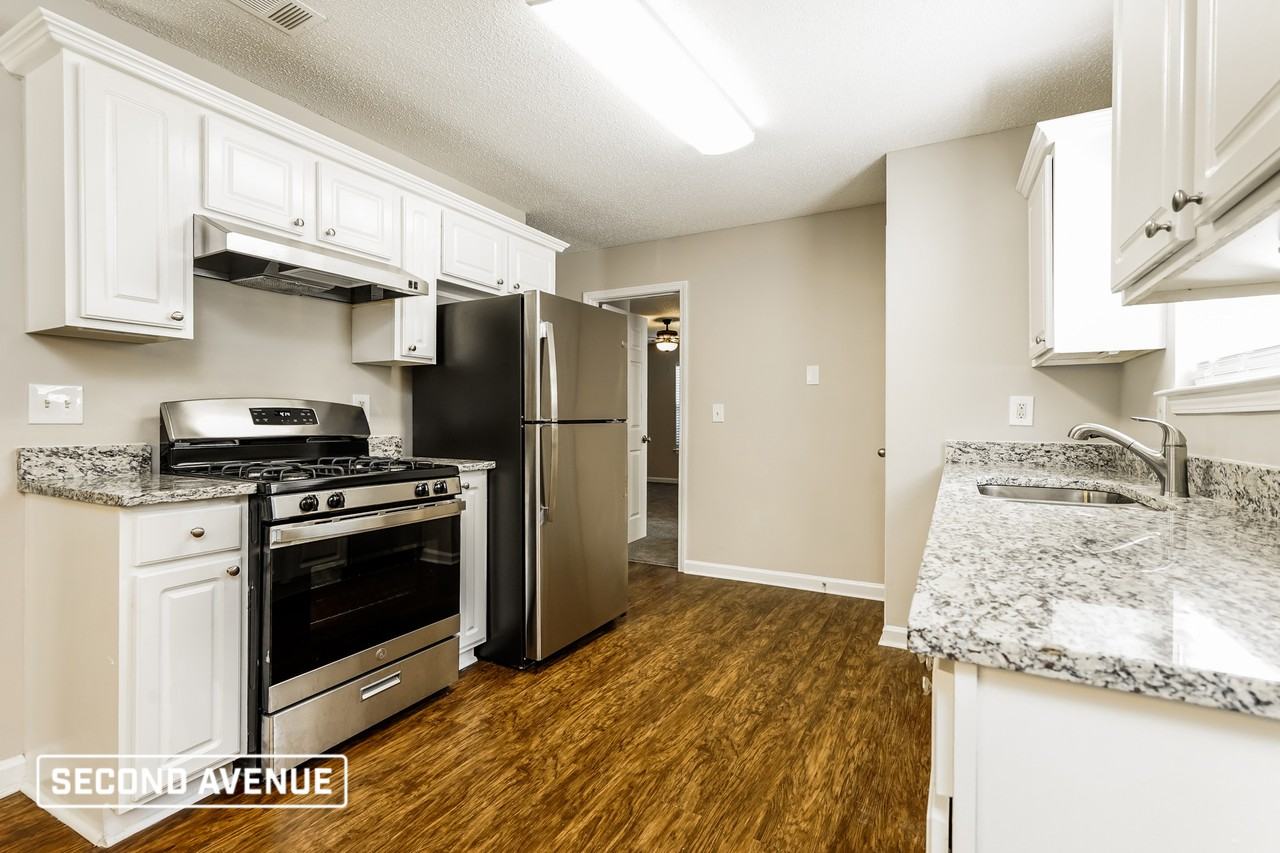 10784 Knotty Pine Pl - Photo 3 of 17