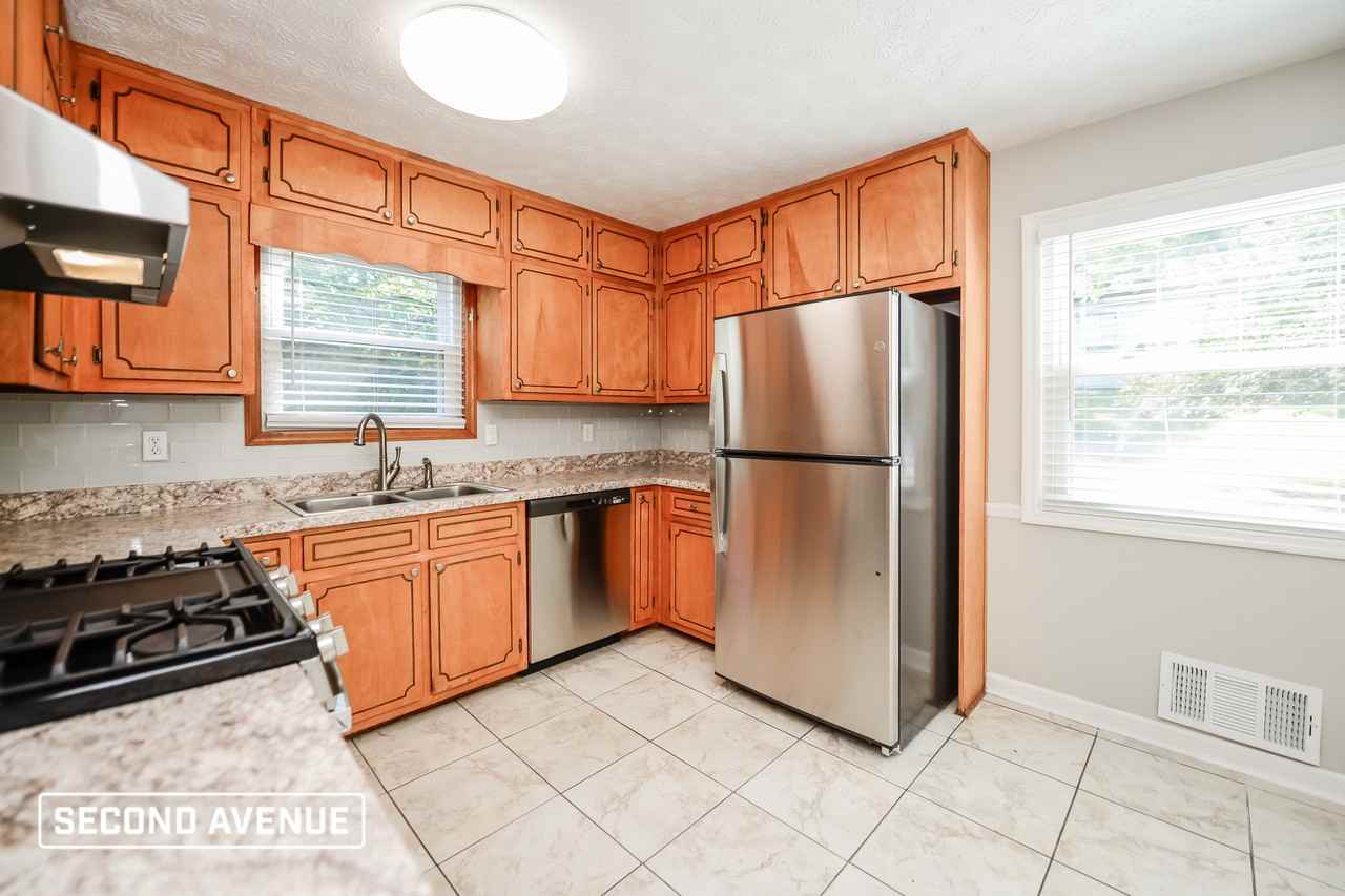 6290 Silver Spur Dr - Photo 5 of 30