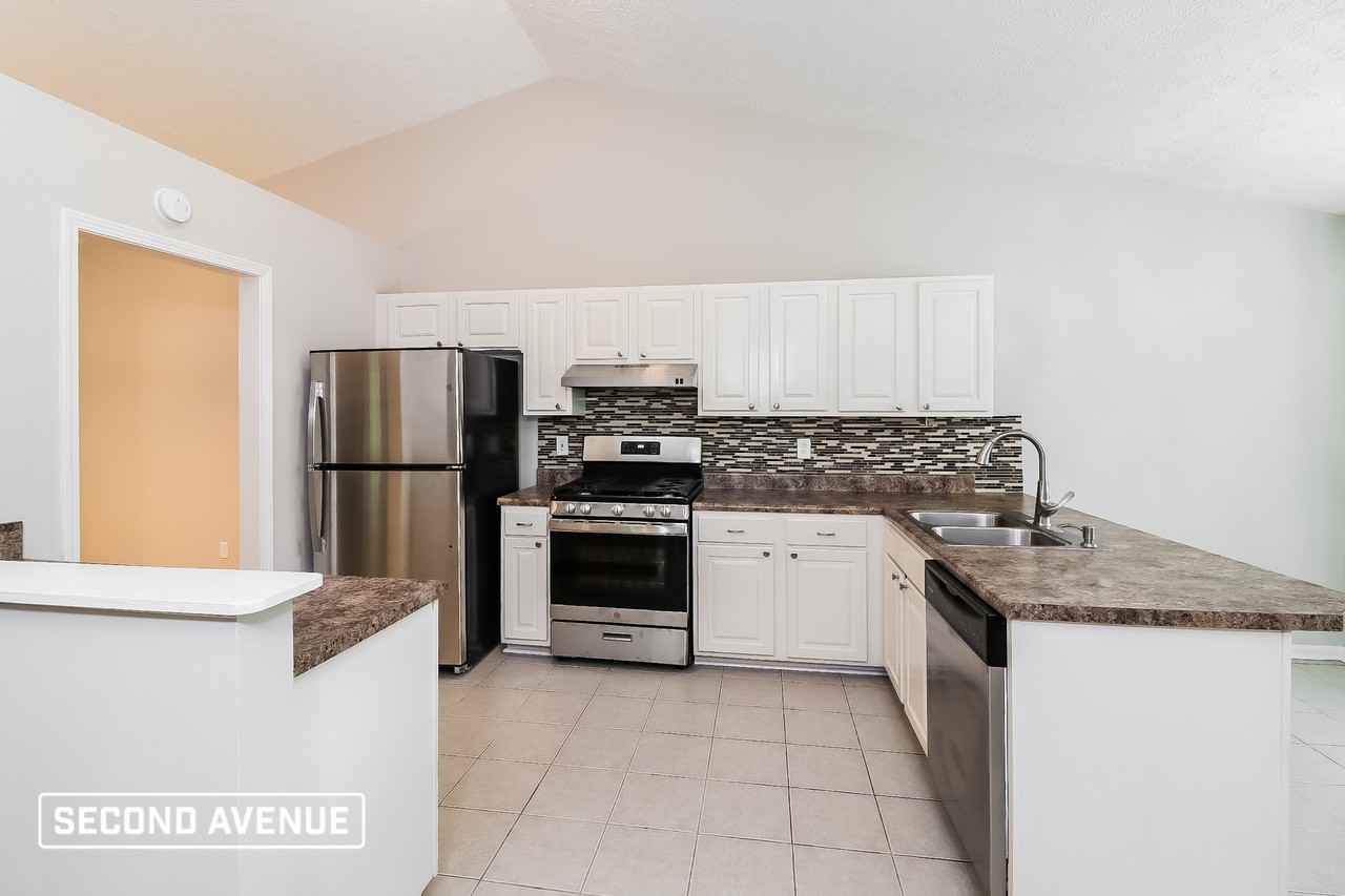 13 King Arnold Dr - Photo 3 of 18