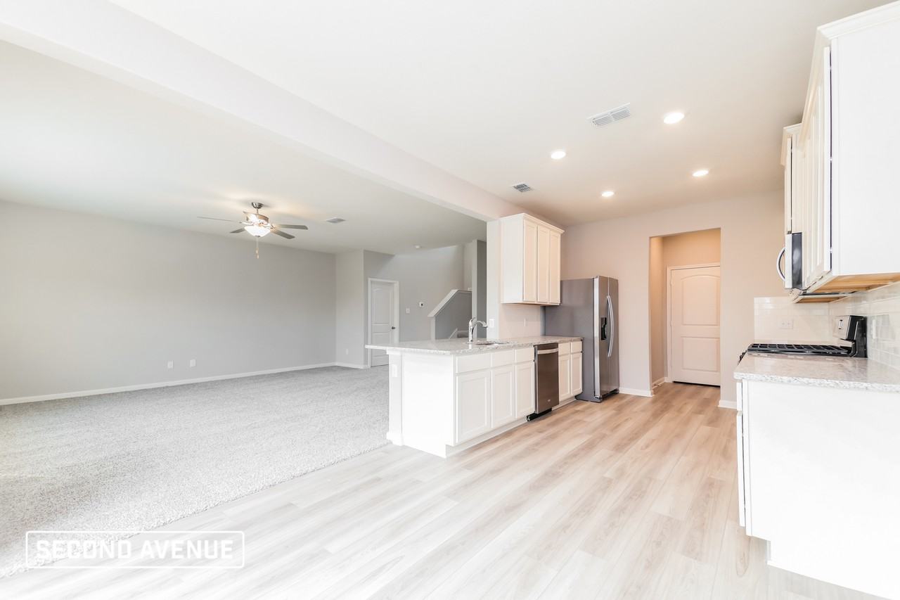 2000 Erlinda Dr - Photo 7 of 19