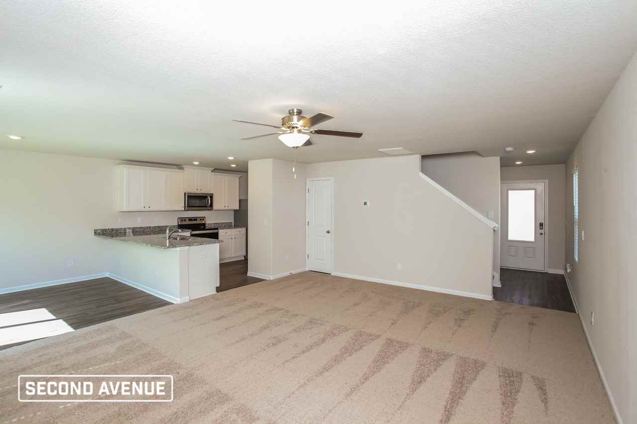 336 Sundew Rd - Photo 5 of 20