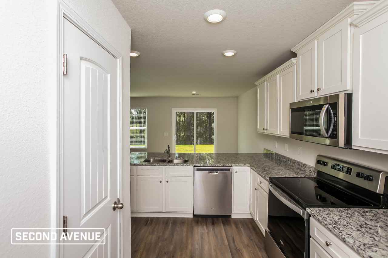 336 Sundew Rd - Photo 2 of 20