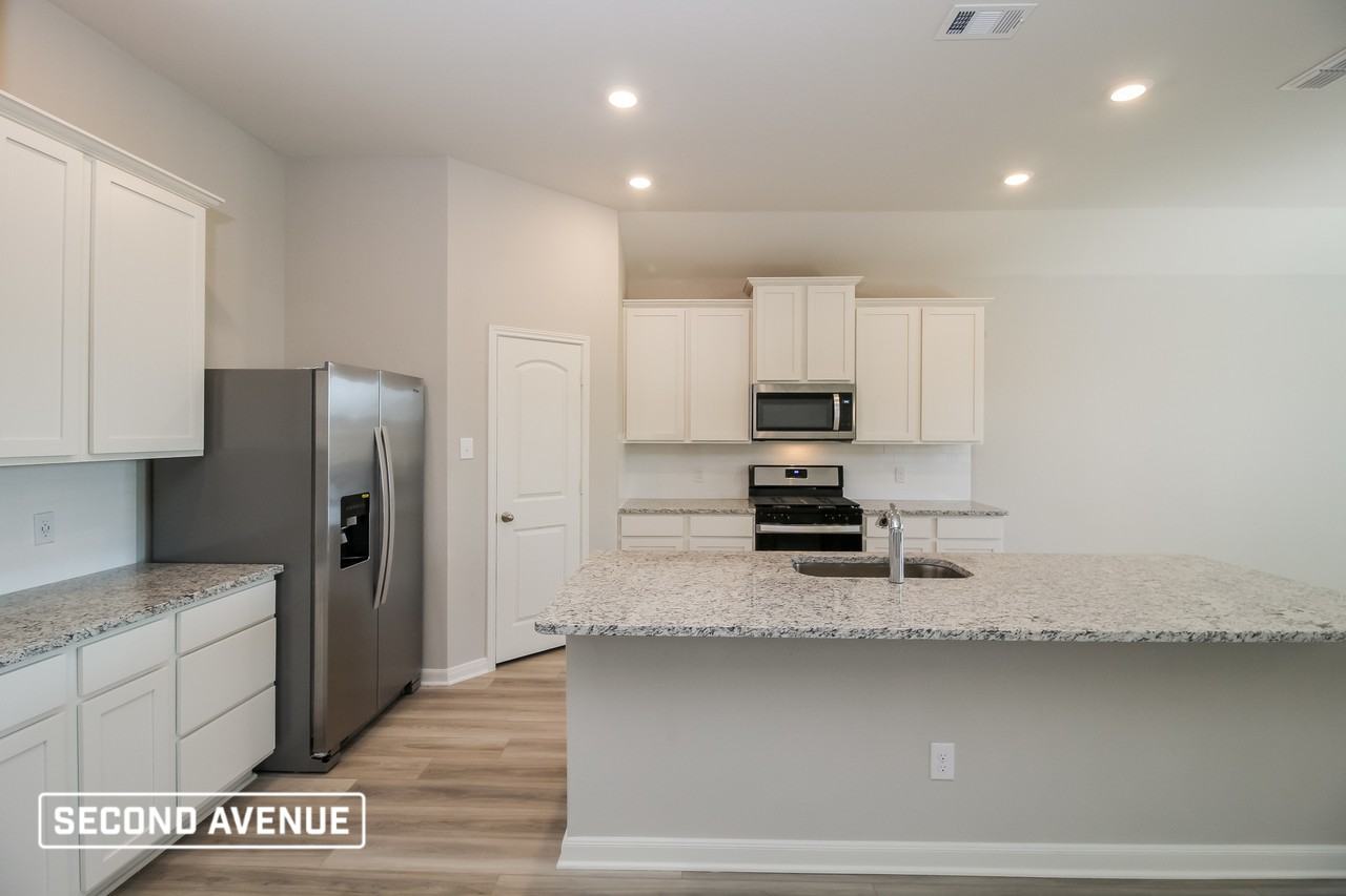 2009 Erlinda Dr - Photo 4 of 19