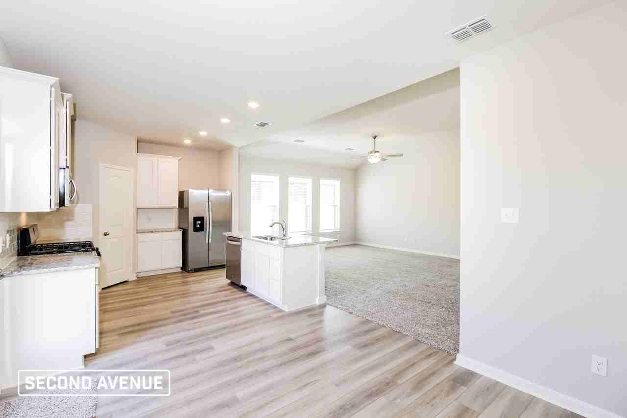 2012 Erlinda Dr - Photo 5 of 18