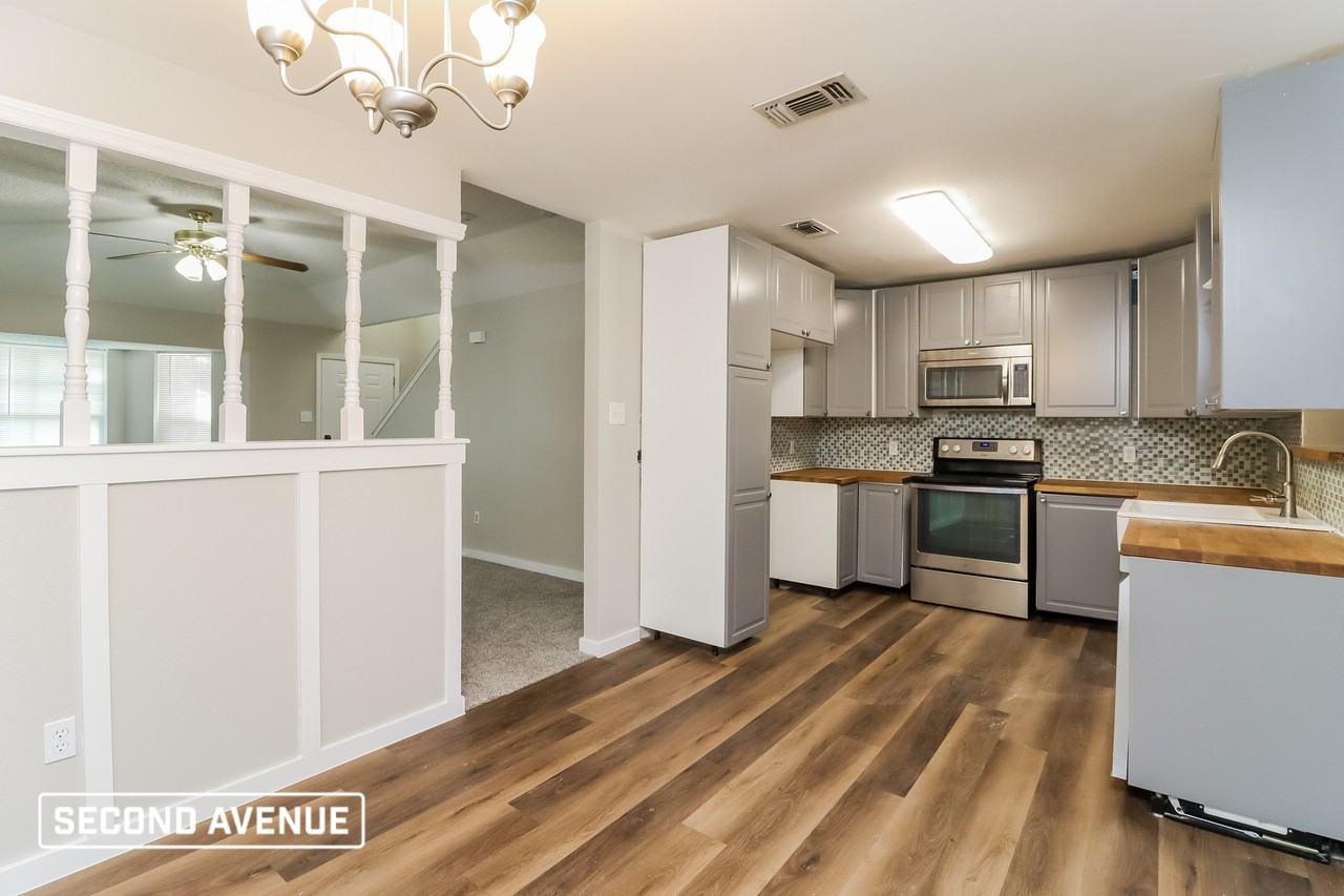 10208 Spoonbill Ct - Photo 4 of 21