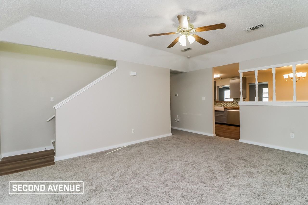10208 Spoonbill Ct - Photo 7 of 21
