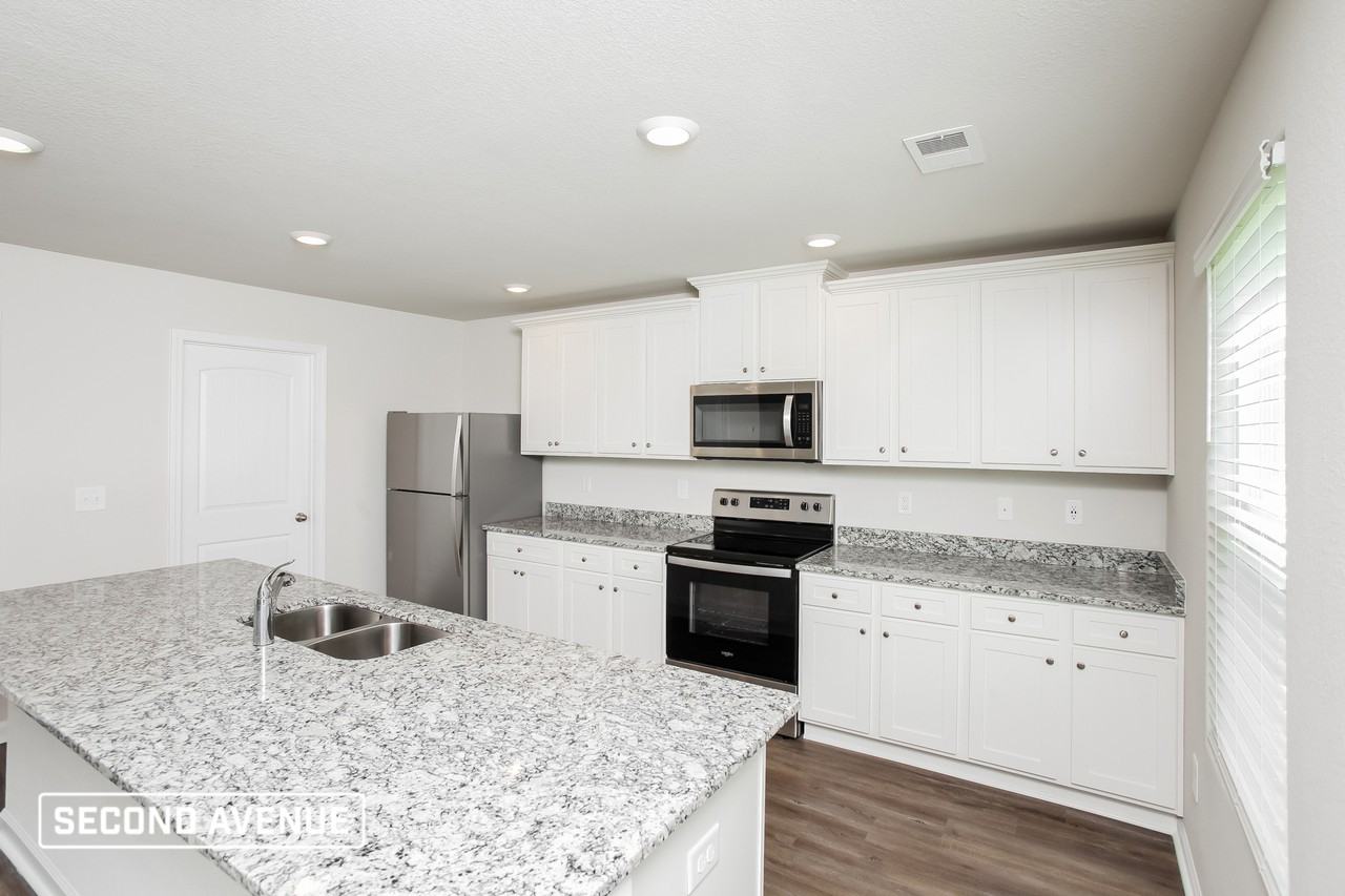 324 Sundew Rd - Photo 4 of 20