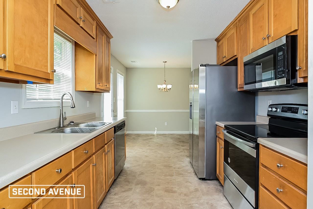 309 Fletcher Ct - Photo 3 of 16