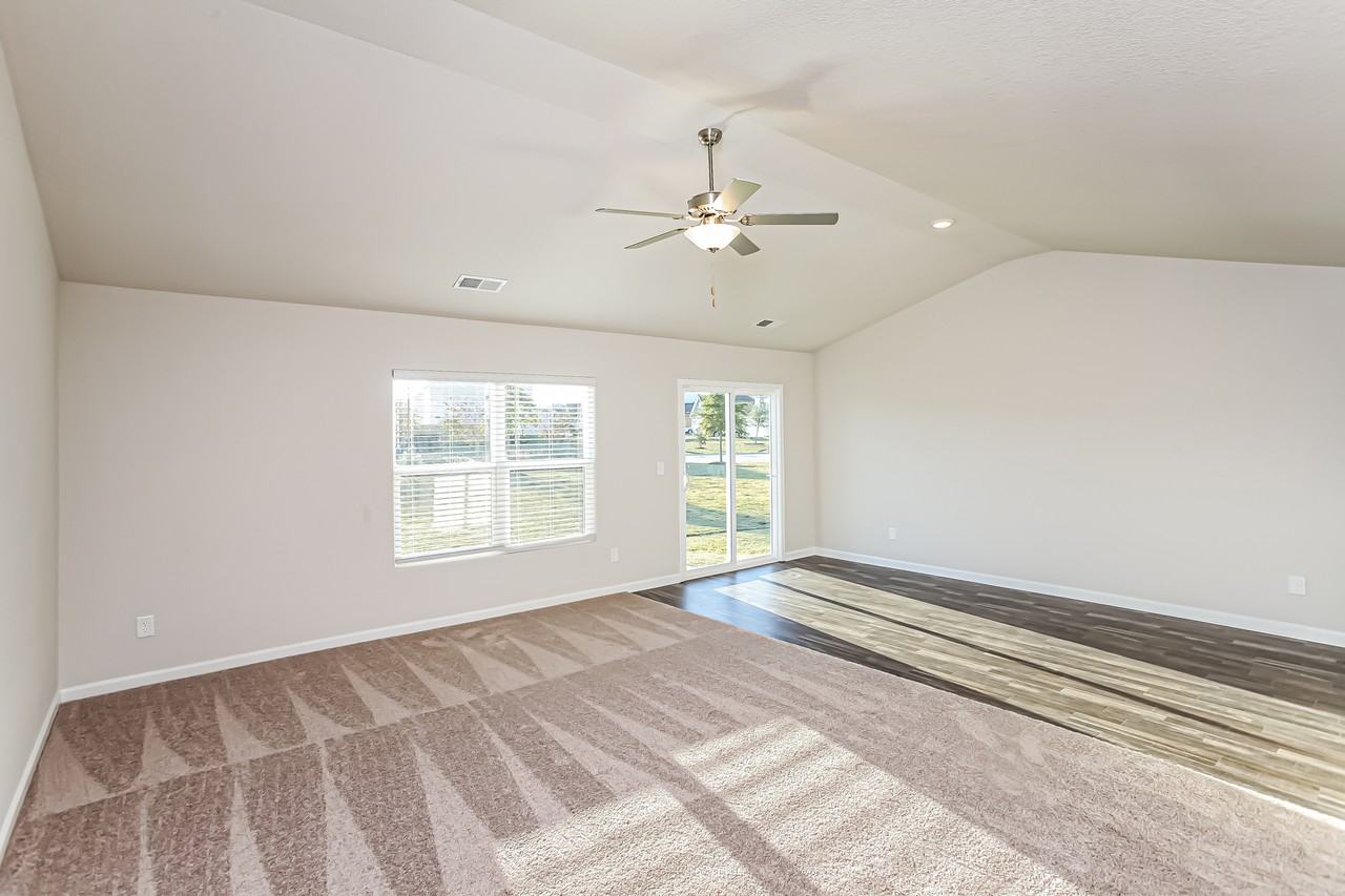 1009 Sease Garden Ct - Photo 3 of 19