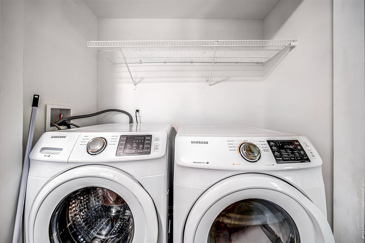 Laurel Creek Cir - Photo 5 of 7