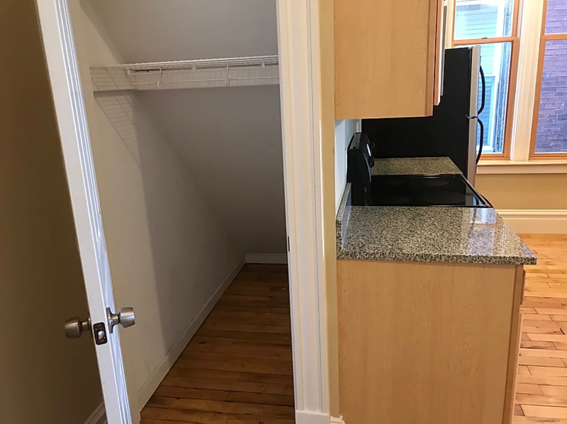 3407 California Ave - Photo 5 of 14