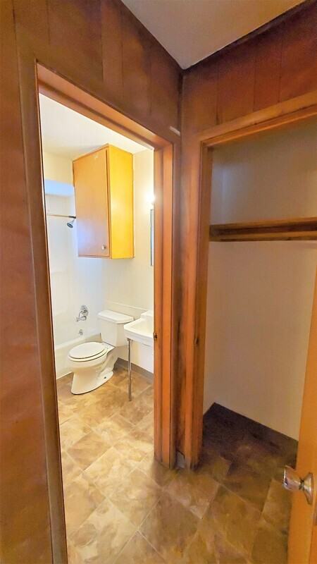 138 33rd Street Drive Southeast #3 - Photo 7 of 15