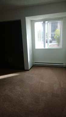 749 NE 178th Ave - Photo 3 of 4