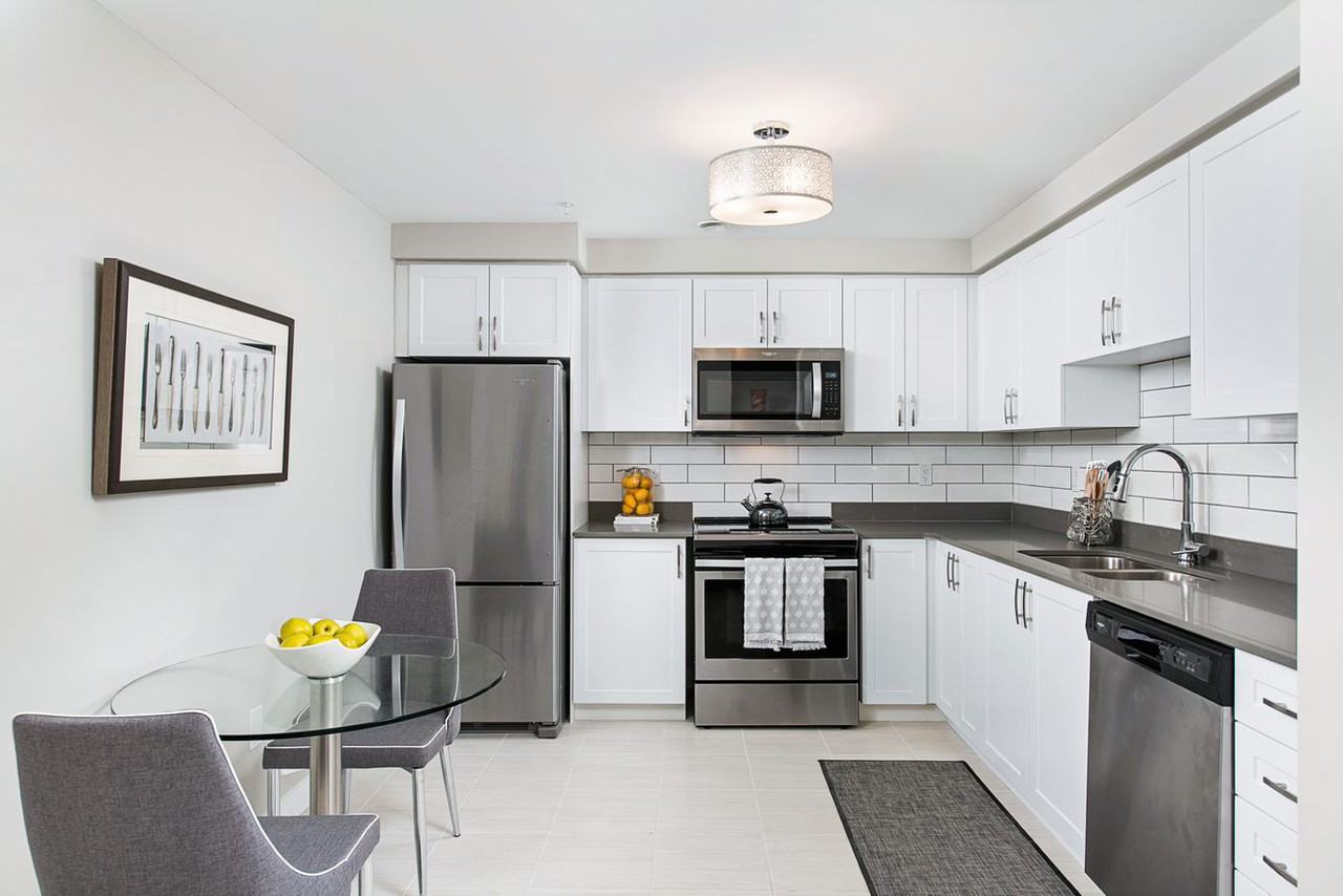 The Chelsea Apartments 978 Paisley Rd, Guelph, ON N1K 0C9 Zumper