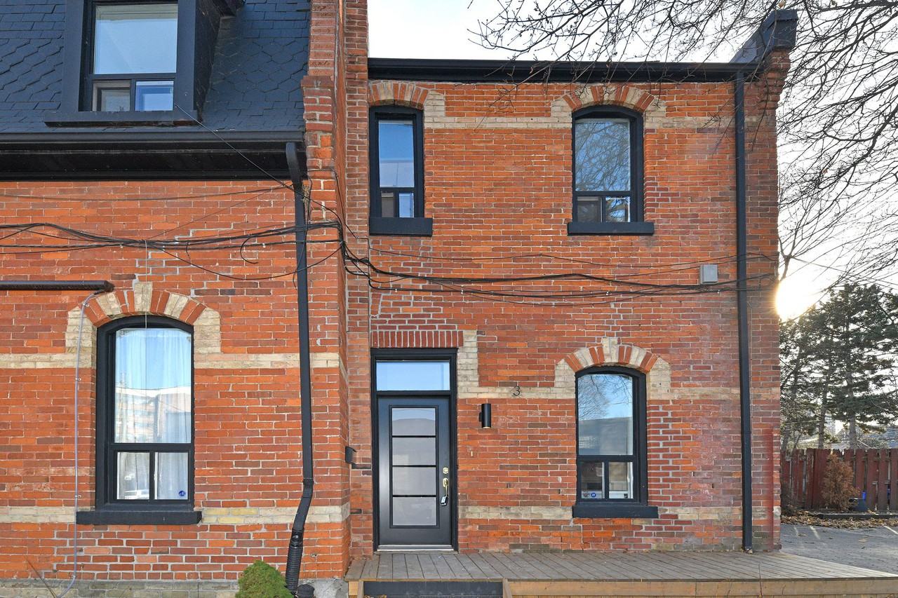 3 Melbourne Ave #3 - Photo 2 of 28