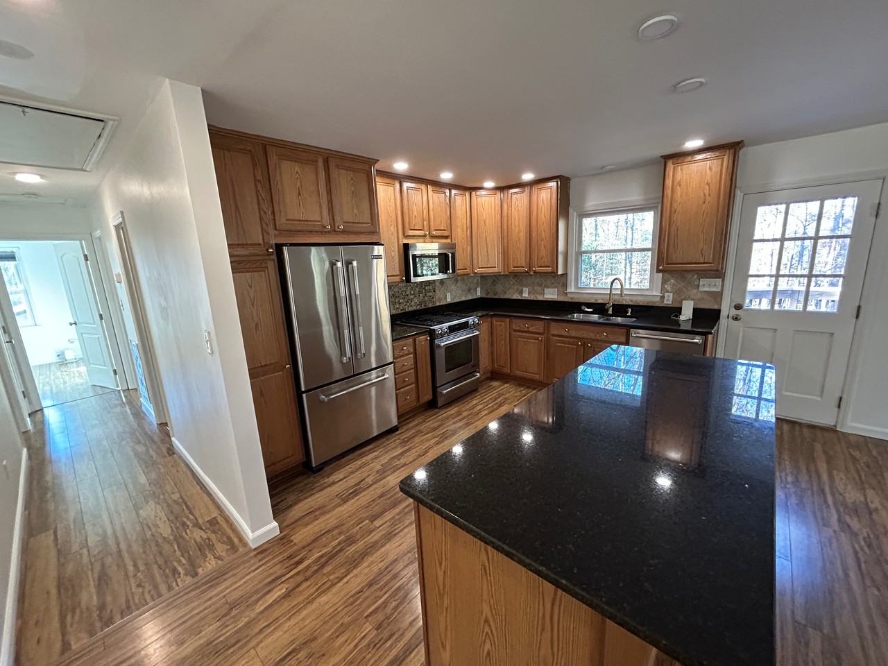 3812 Oak Park Rd - Photo 3 of 43