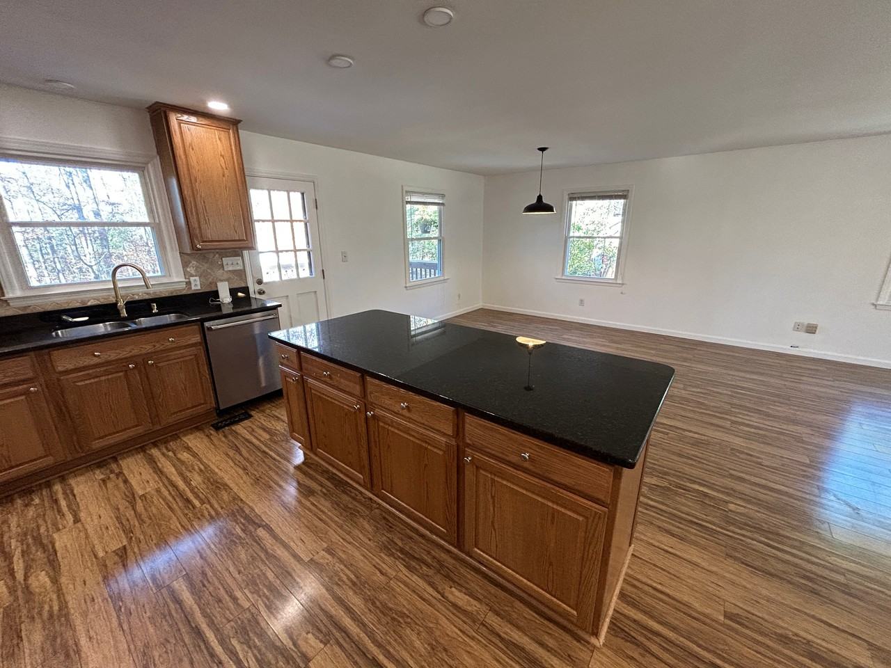 3812 Oak Park Rd - Photo 6 of 43