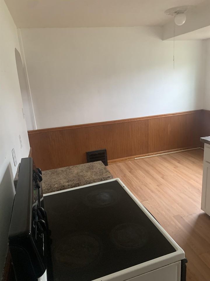 131 Forest Park Drive #1 - Photo 4 of 20