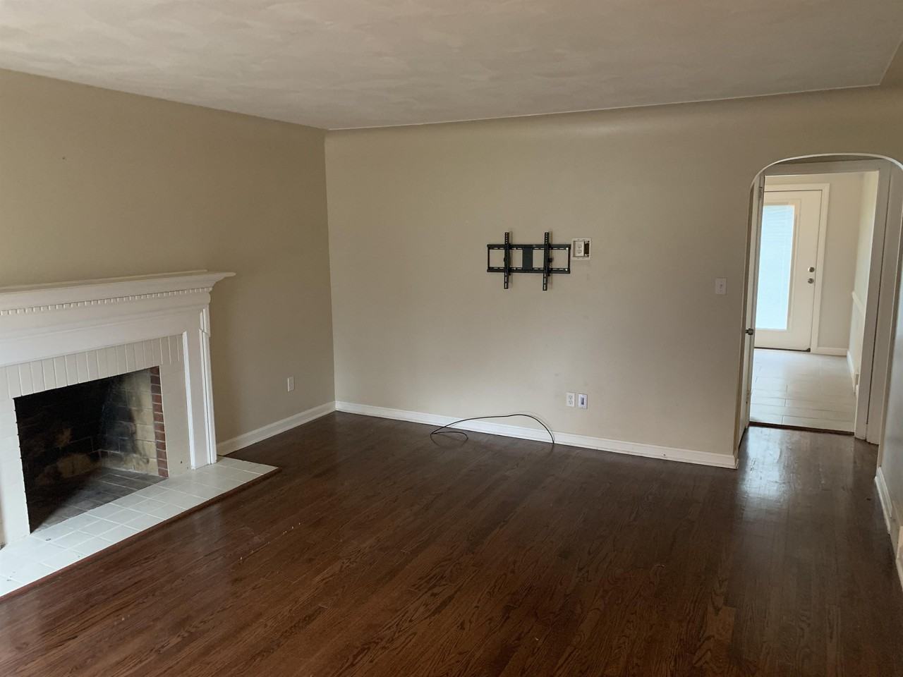 5241 Montrose Ave #1 - Photo 3 of 19