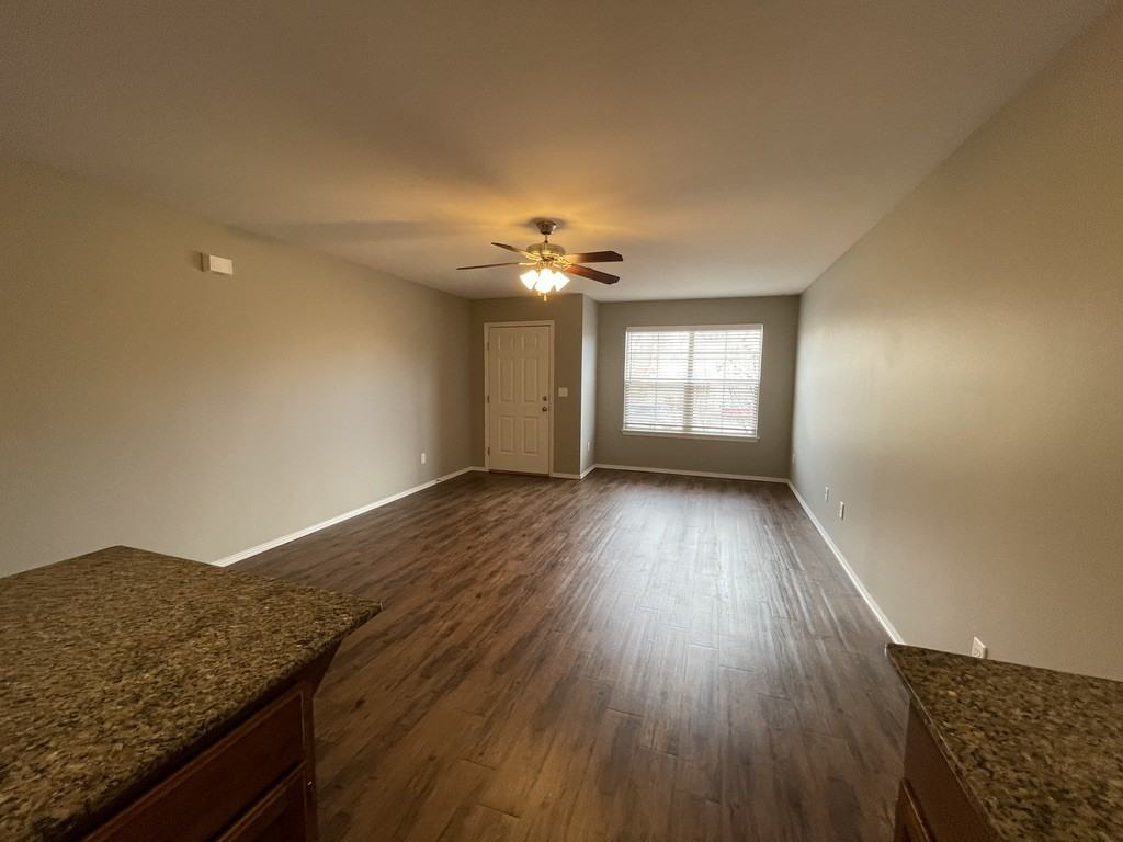 3002 Sw Deerfield Blvd #1 - Photo 5 of 16