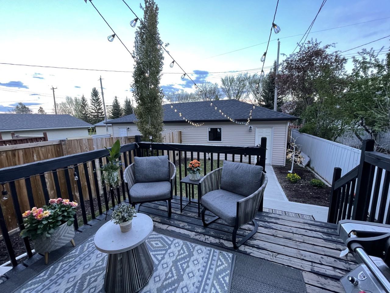 3 Bedroom 2.5 Bathroom House in King Edward Park Apartments 7541 79