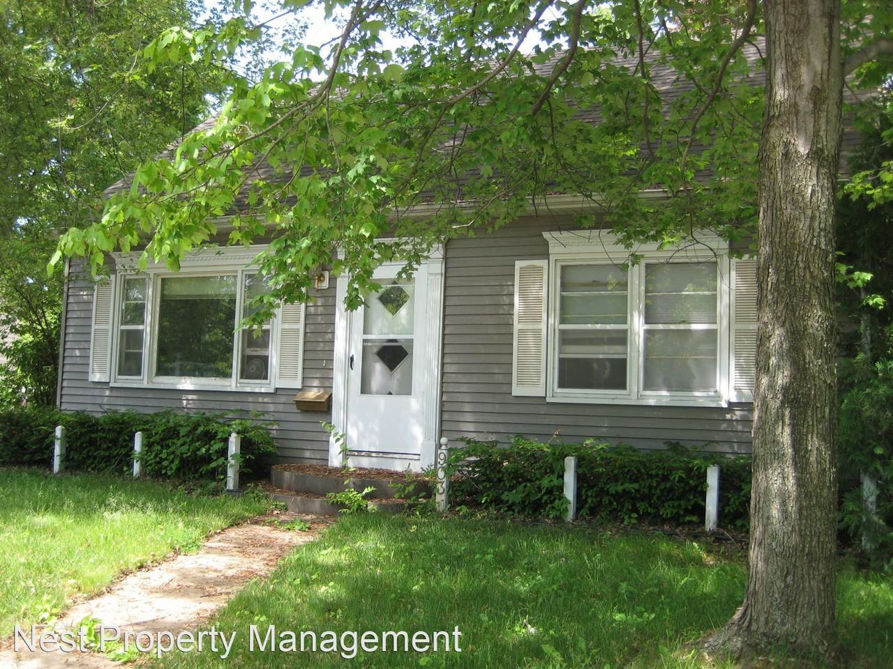 903 S Dodge St - Photo 2 of 15