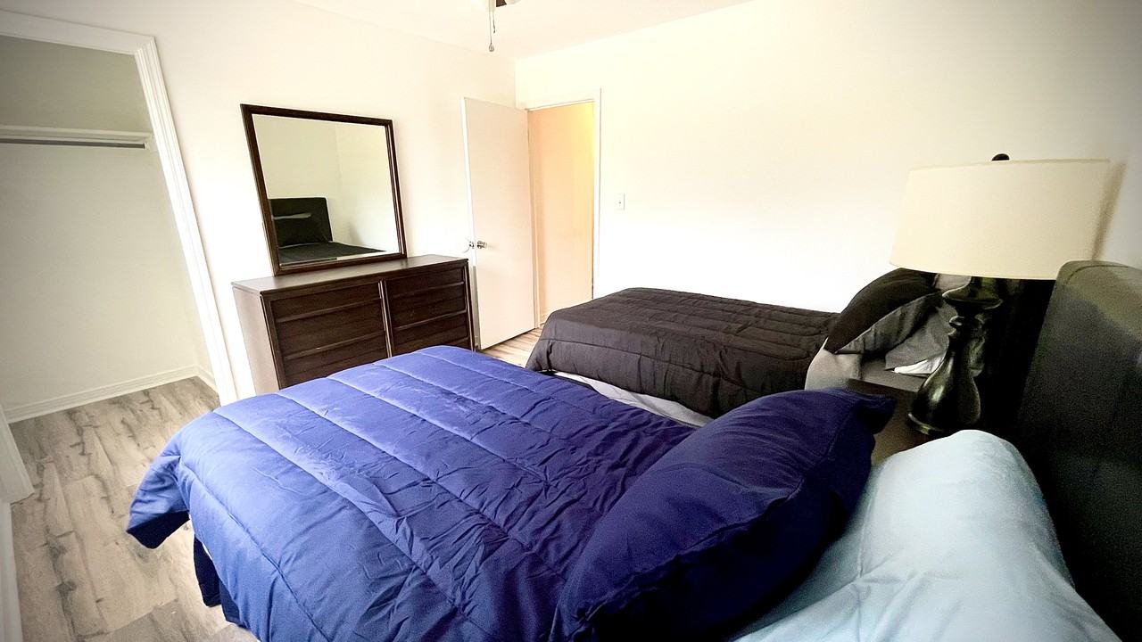 314 Teakwood Cir #1 - Photo 2 of 15