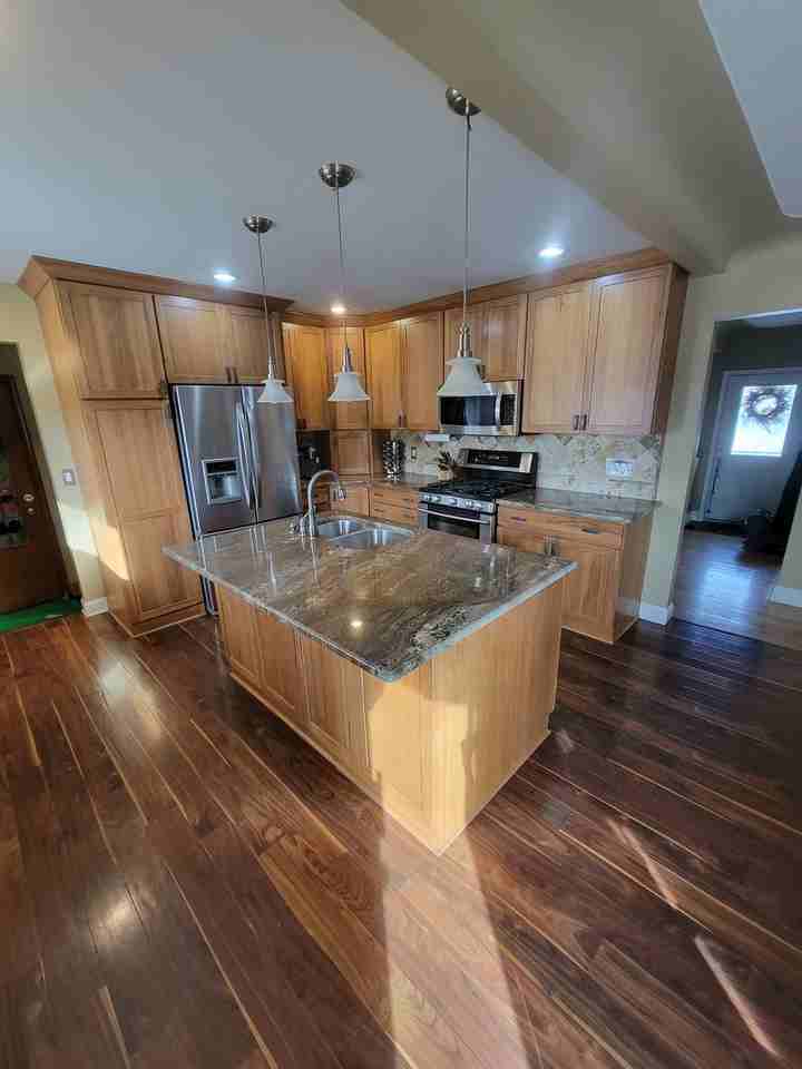 410 Spezia Dr - Photo 3 of 9