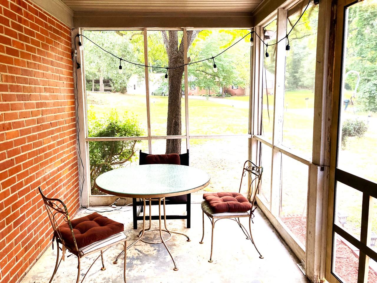 2457 Stribling Cir - Photo 2 of 16