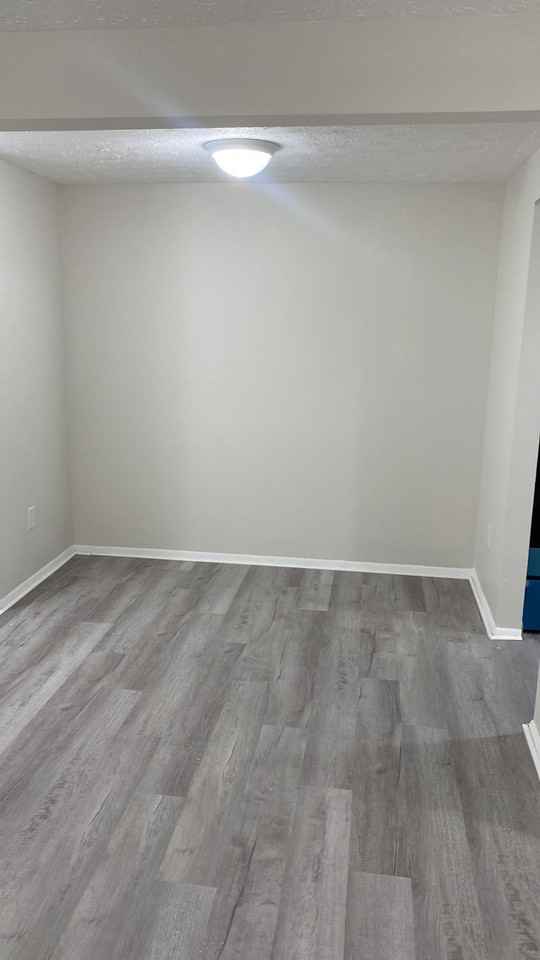 1508 Herbert Dr #1508E - Photo 7 of 11