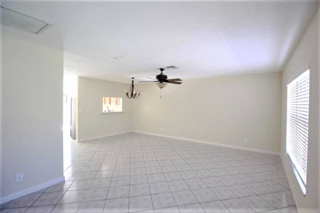 5736 Dewitt Pl - Photo 3 of 12