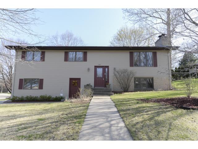 1201 Lia Dr - Photo 2 of 14
