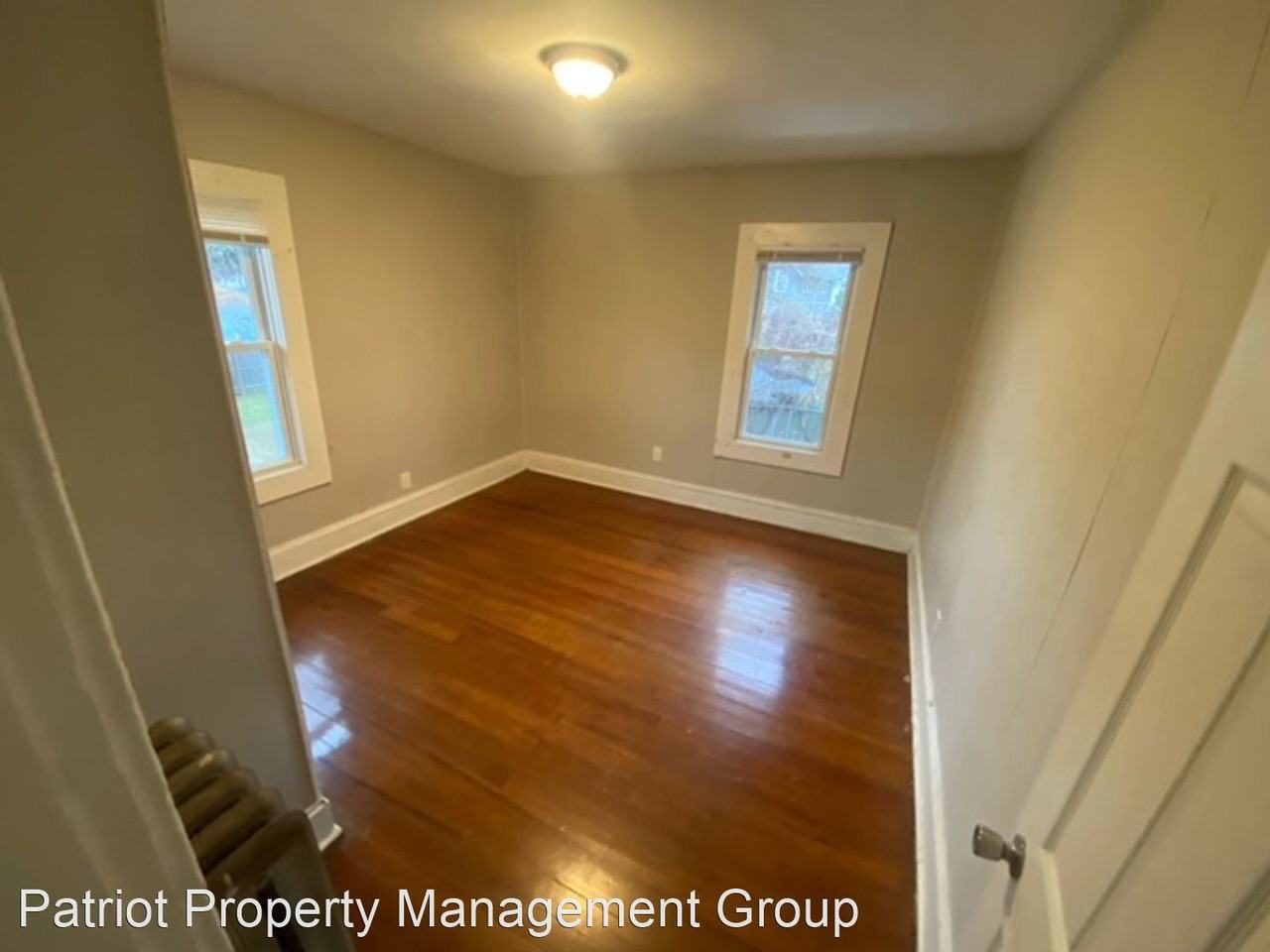 126-128 Lowell Street - Photo 2 of 5