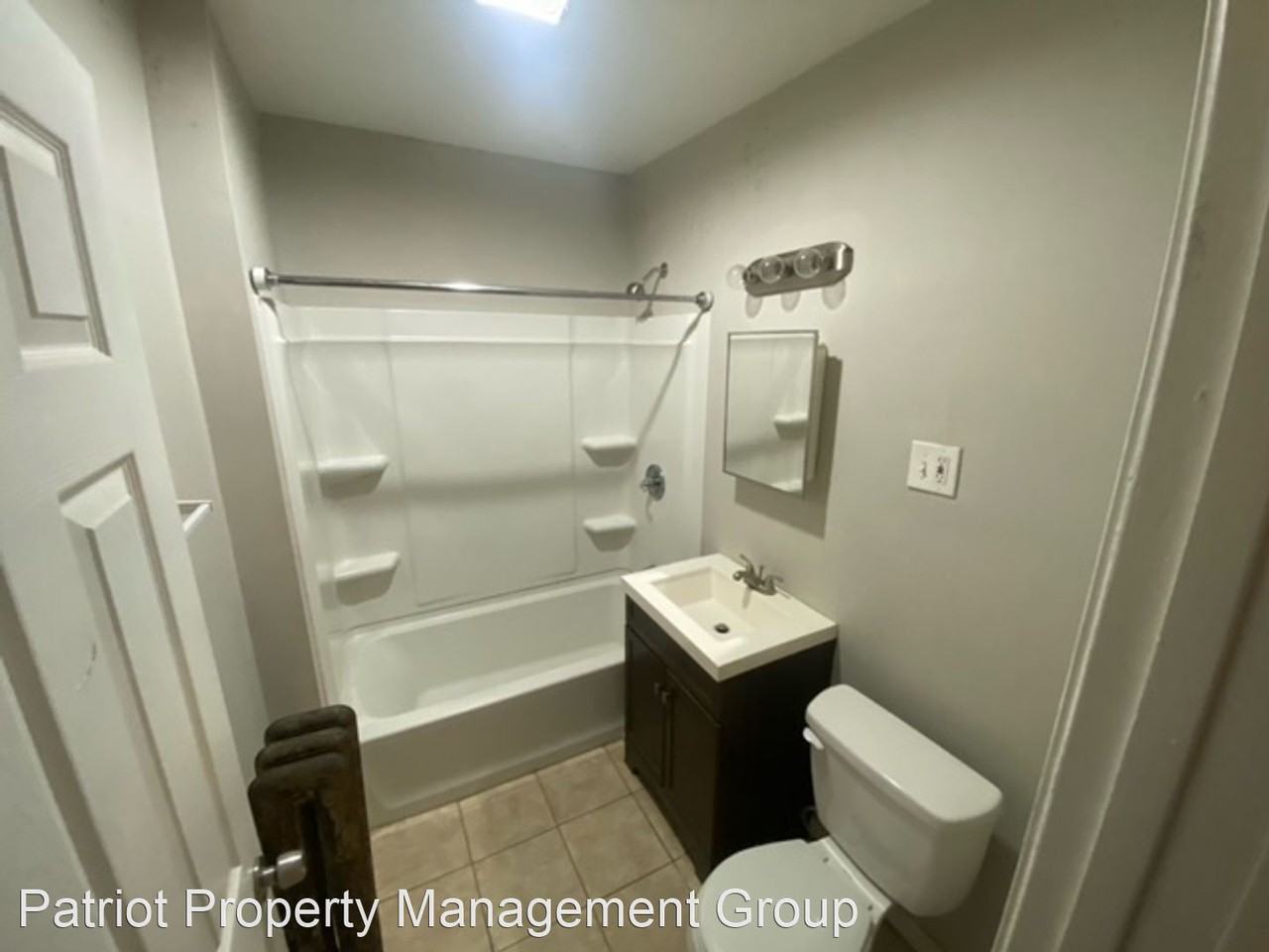 126-128 Lowell Street - Photo 3 of 5