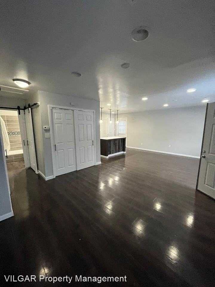 4832 W 11th Ave - Photo 3 of 9