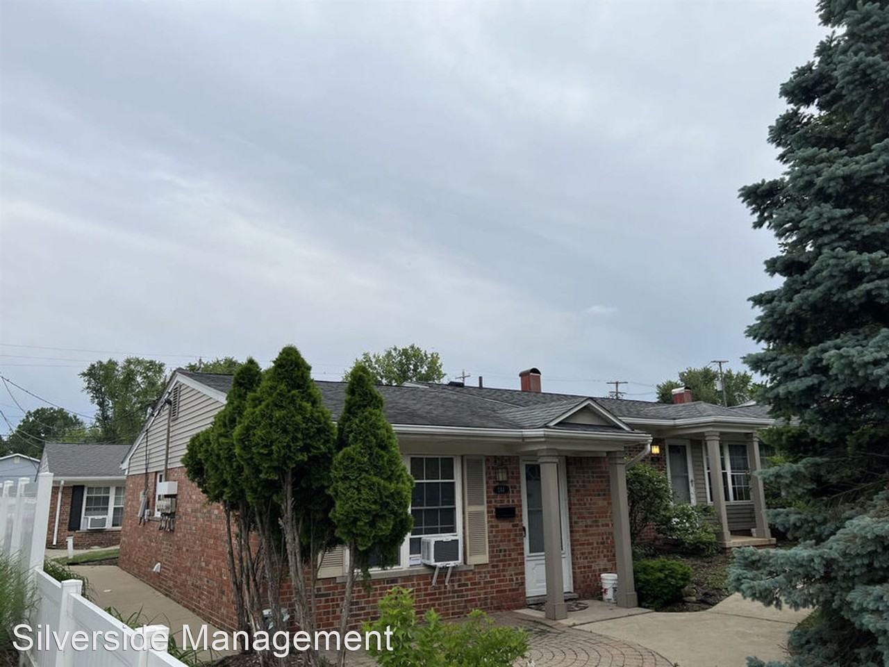 Plymouth Gardens Apartments 230 Plymouth Rd, Plymouth, MI 48170 Zumper