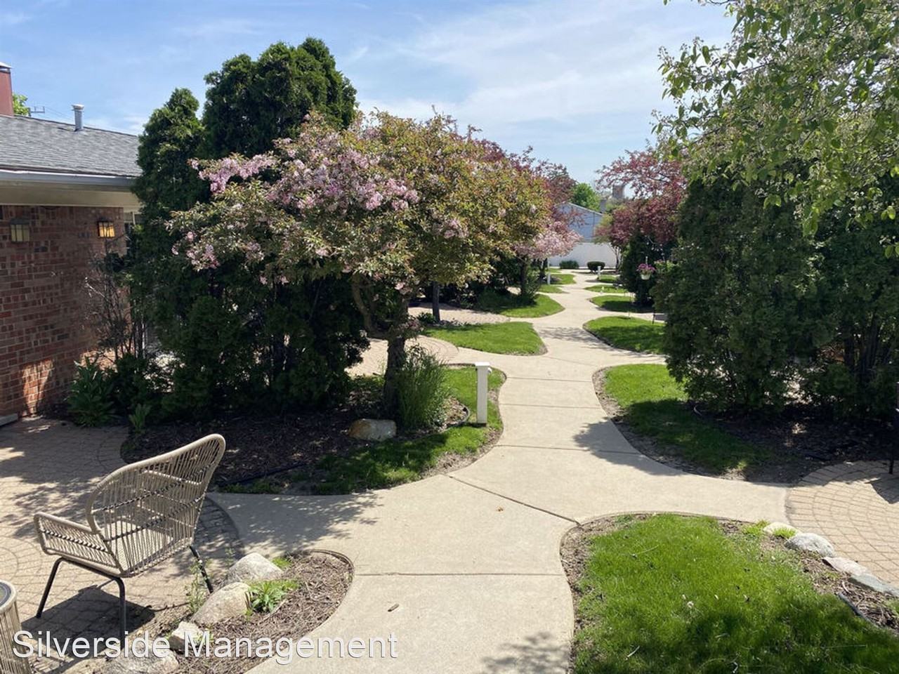 Plymouth Gardens Apartments 230 Plymouth Rd, Plymouth, MI 48170 Zumper