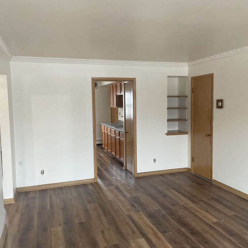 5351 W Beloit Rd - Photo 3 of 11