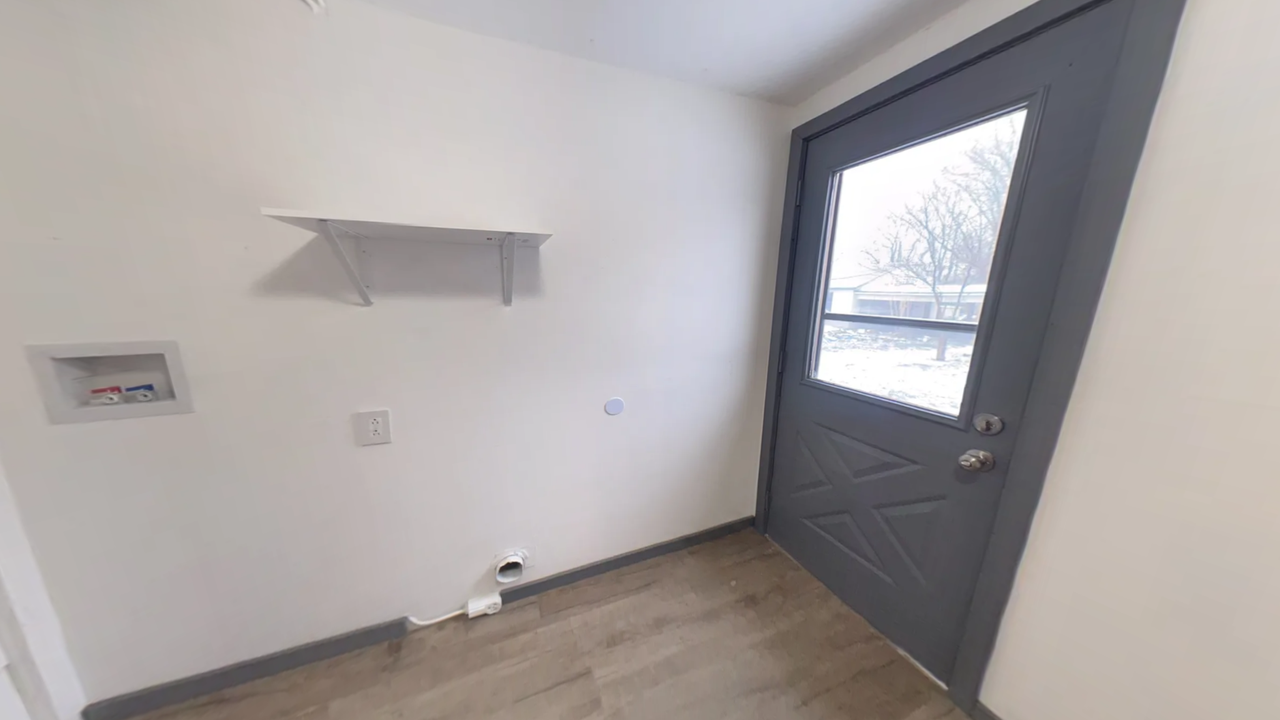 507 Bellevue St #1 - Photo 4 of 11