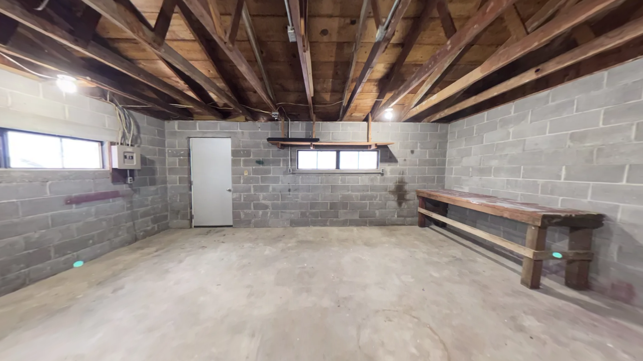 507 Bellevue St #1 - Photo 5 of 11