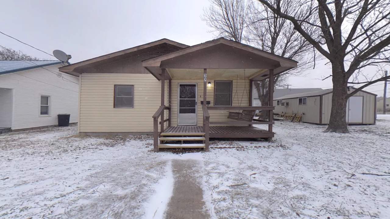 507 Bellevue St #1 - Photo 6 of 11