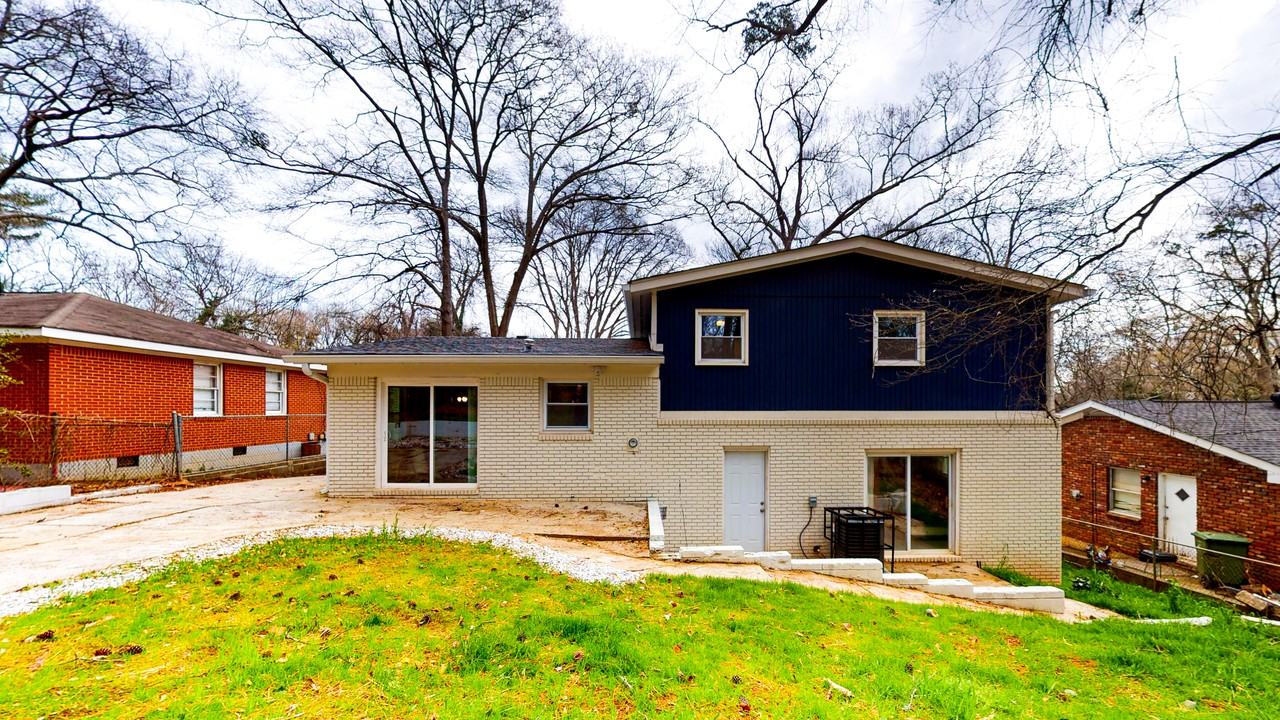 Rhinehill Rd Se - Photo 4 of 13