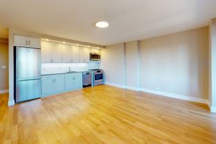 40 Harrison St - Photo 1 of 1