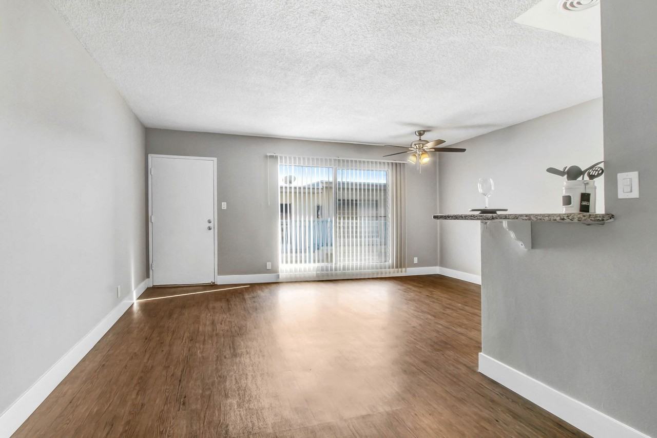 Palms Caribbean Apartments - Photo 4 of 51