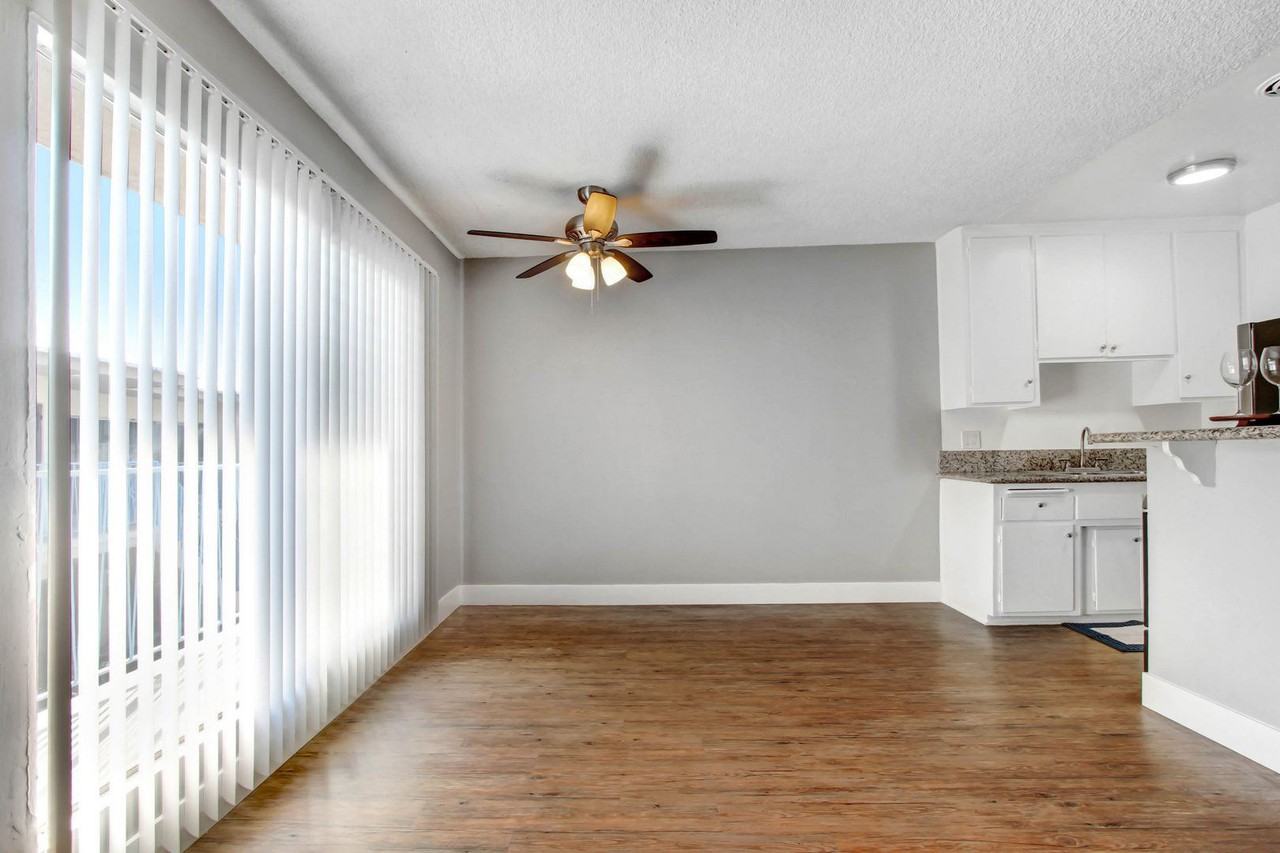 Palms Caribbean Apartments - Photo 5 of 51